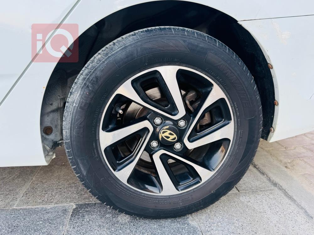 هیوندای ئەکسنت